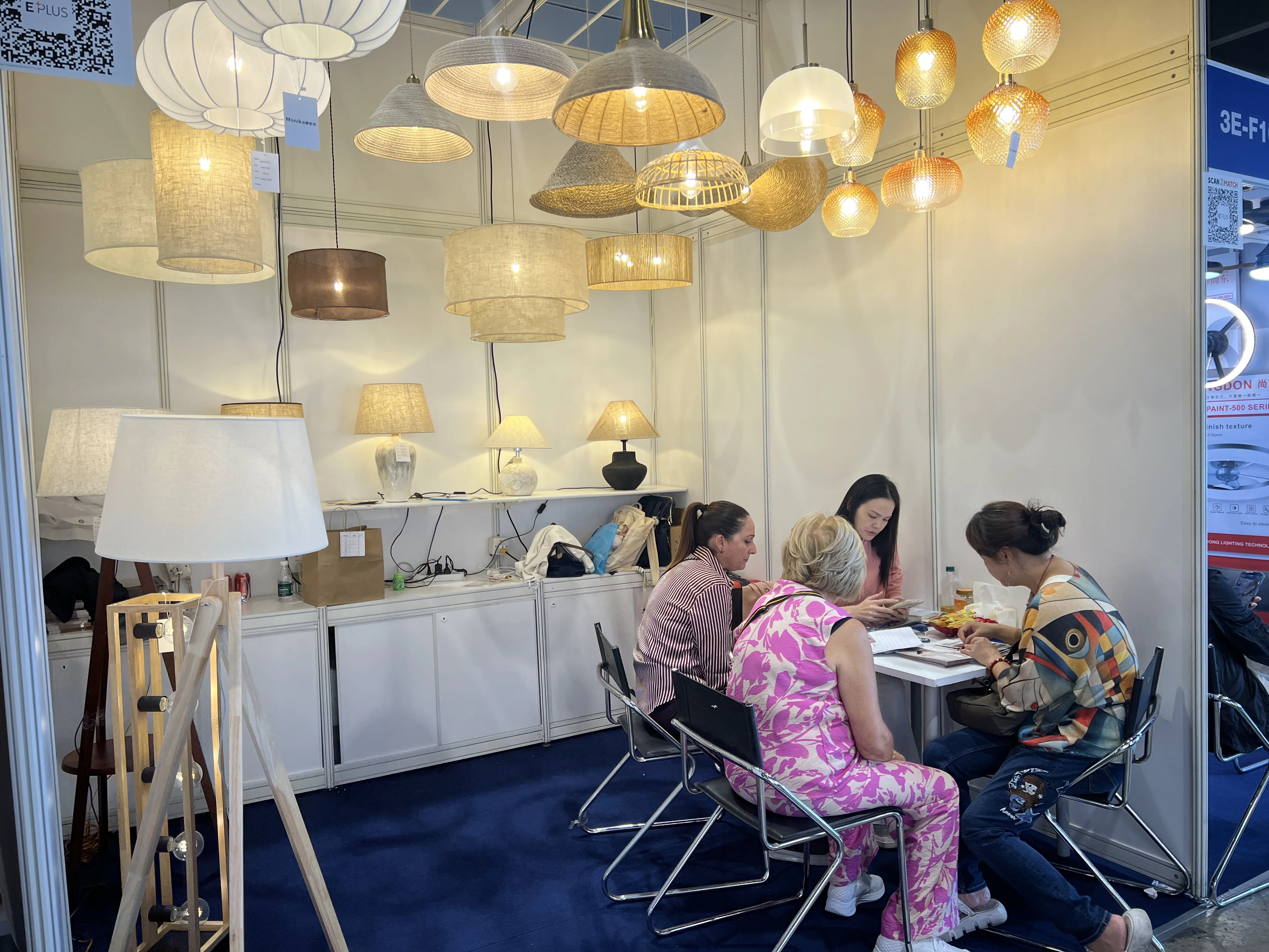 Monike Lighting LED products presented for professional buyers