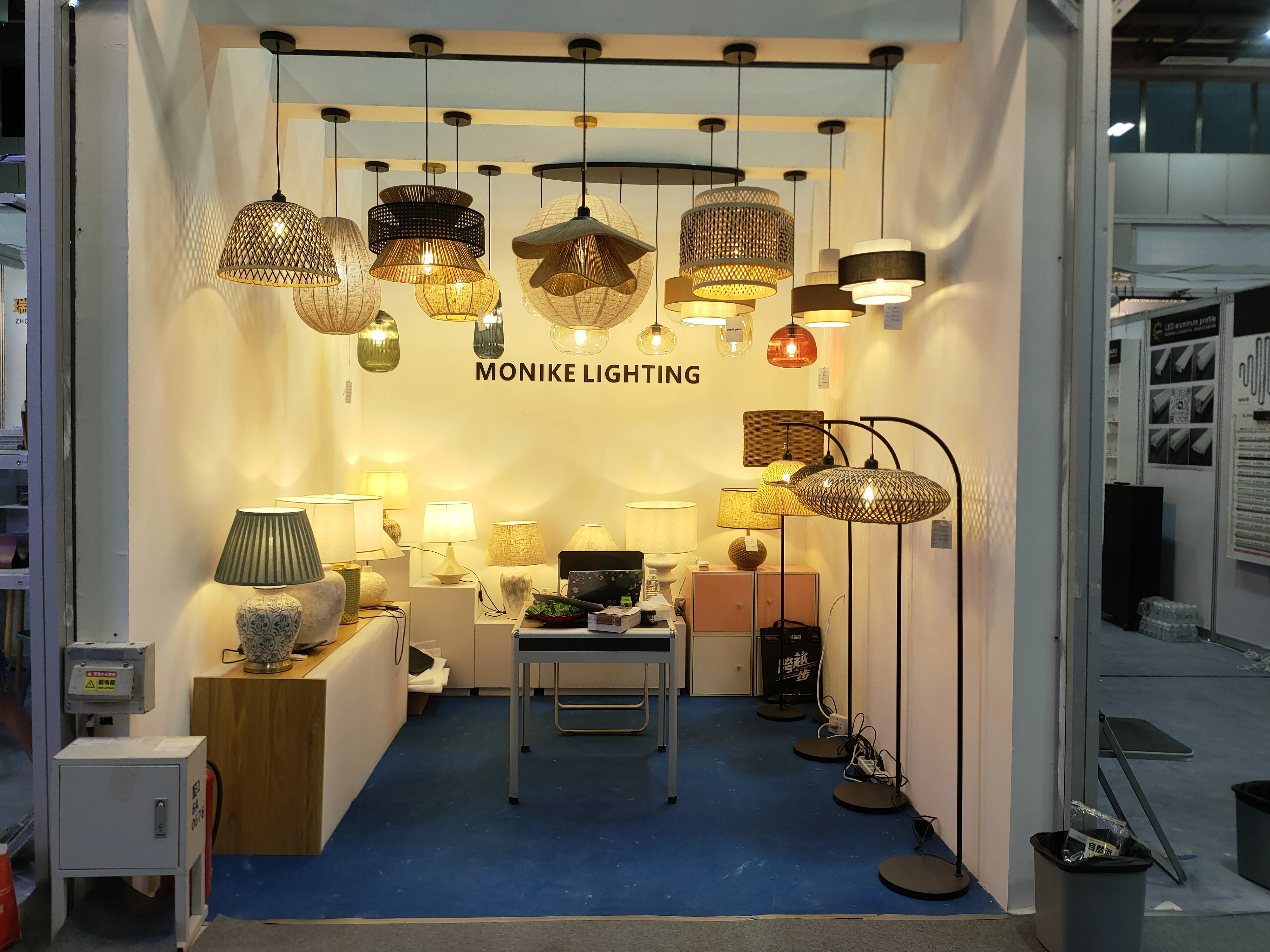 Modern natural lighting display at MONIKE booth